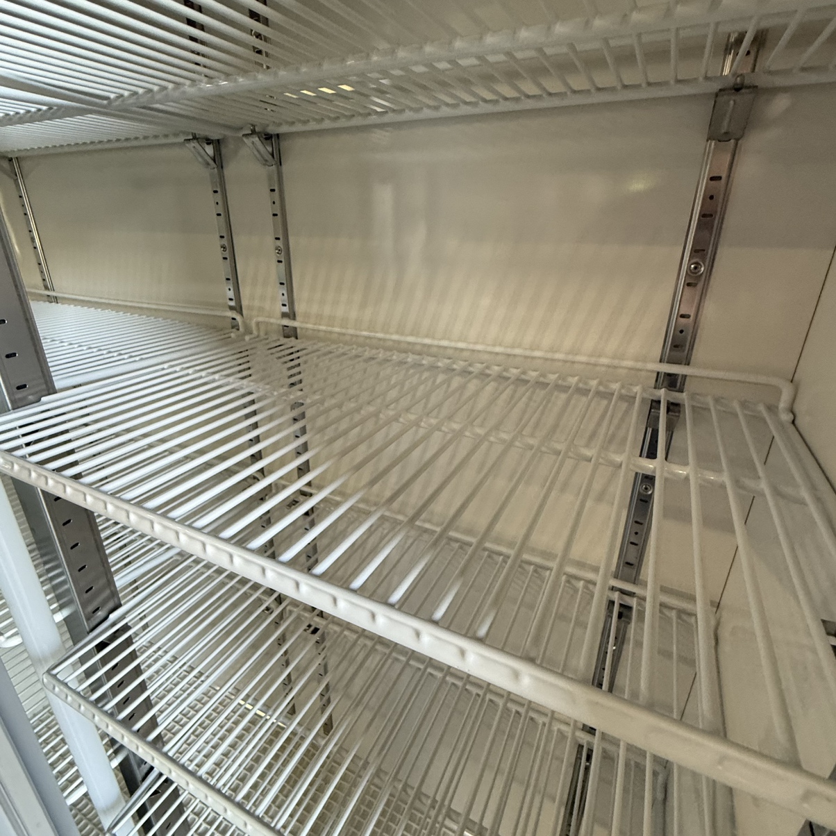 【中古】ホシザキ　リーチイン冷蔵ショーケース　RSC-120DT-B　2017年製